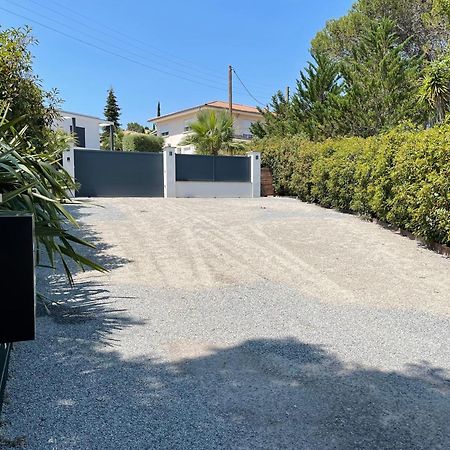 Fréjus Appartement De Caractere Avec Jacuzzi מראה חיצוני תמונה