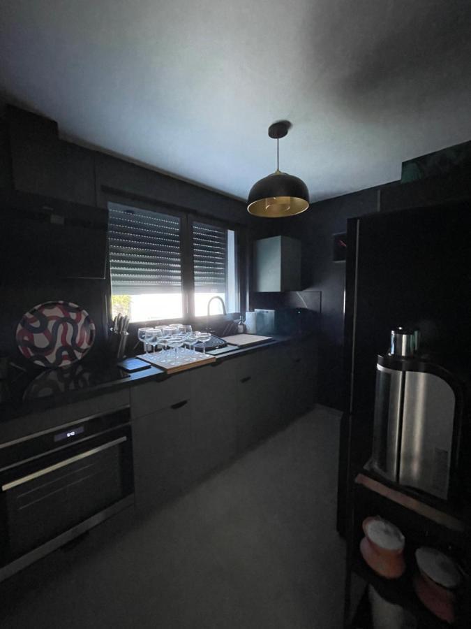 Fréjus Appartement De Caractere Avec Jacuzzi מראה חיצוני תמונה