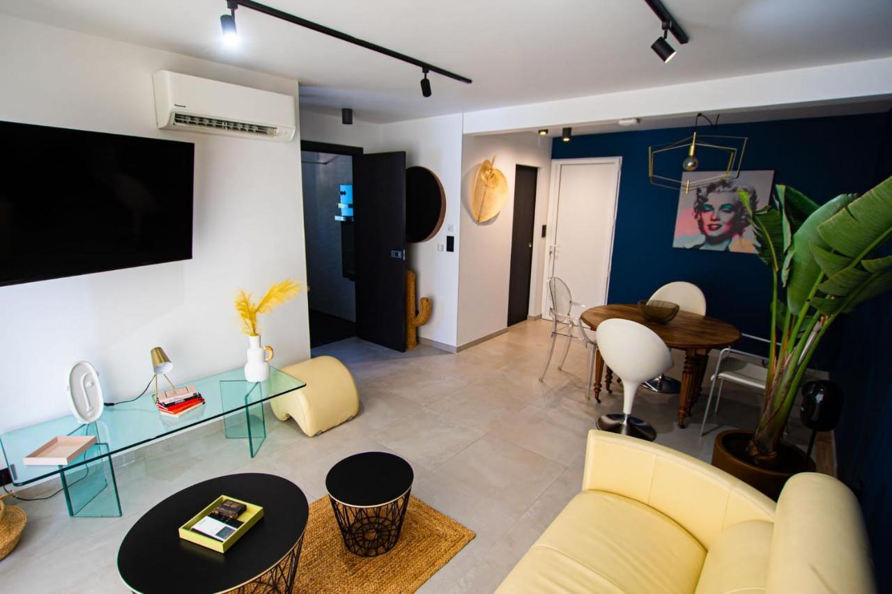 Fréjus Appartement De Caractere Avec Jacuzzi מראה חיצוני תמונה