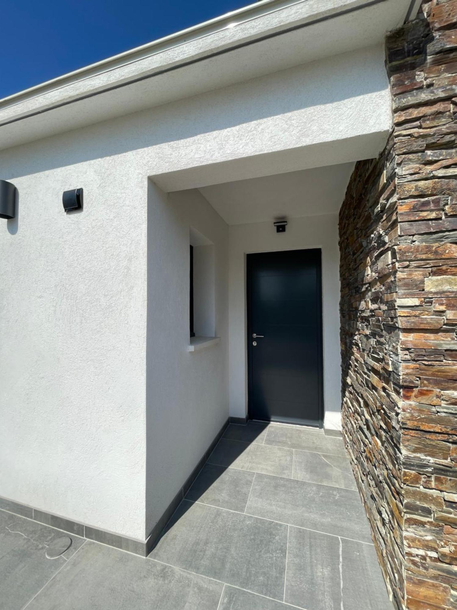 Fréjus Appartement De Caractere Avec Jacuzzi מראה חיצוני תמונה
